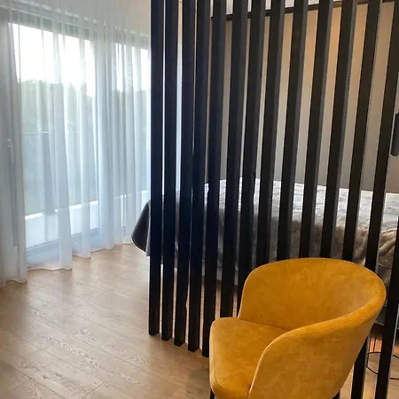 L&L Luxury Apartment Апартаменты